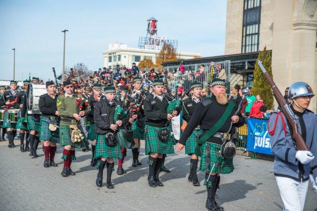 Dominion Christmas Parade 2016